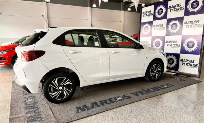 GM - Chevrolet ONIX HATCH LT 1.0 12V Flex 5p Mec. 2025 Flex-2