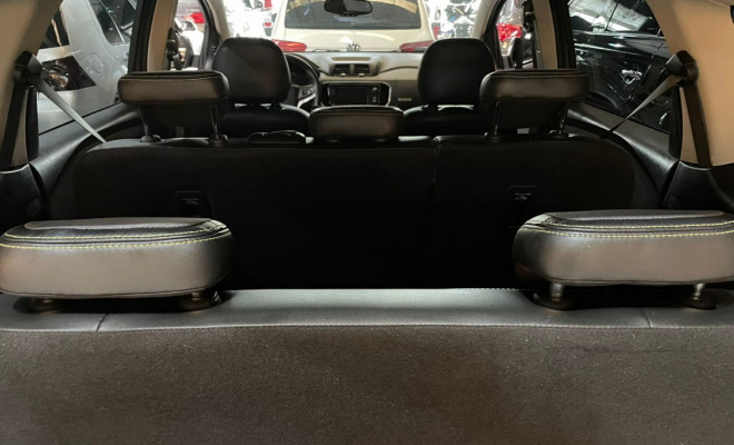 GM - Chevrolet SPIN ACTIV7 1.8  Aut. 2020 Flex  7 LUGARES-8