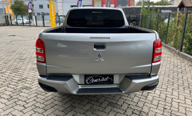 Mitsubishi L200 Triton Sport GLS 2.4 CD Diesel Aut. 2019 Diesel-3