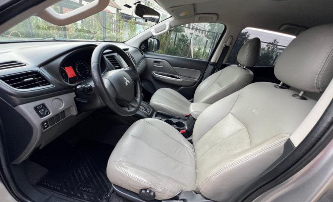 Mitsubishi L200 Triton Sport GLS 2.4 CD Diesel Aut. 2019 Diesel-7