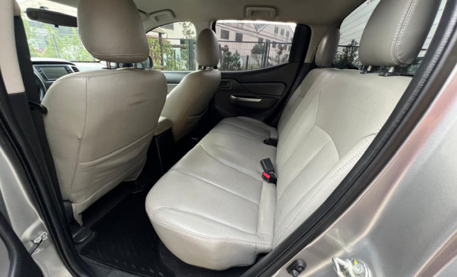 Mitsubishi L200 Triton Sport GLS 2.4 CD Diesel Aut. 2019 Diesel-6