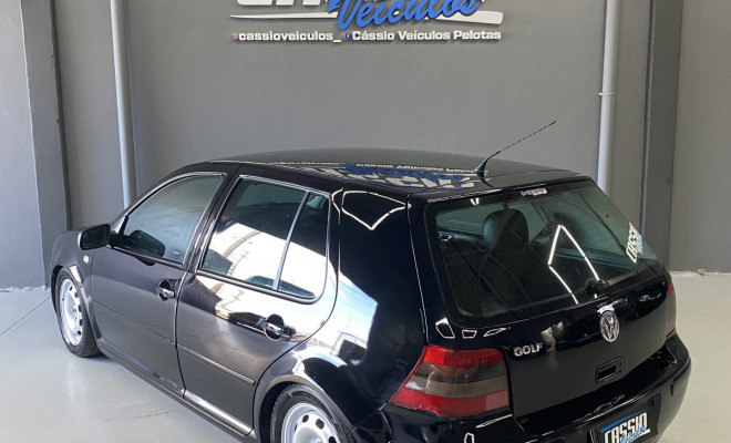 VW - VolksWagen Golf 1.6Mi/ 1.6Mi Gener./Black & Silver 2003 Gasolina-1