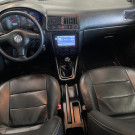 VW - VolksWagen Golf 1.6Mi/ 1.6Mi Gener./Black & Silver 2003 Gasolina-3
