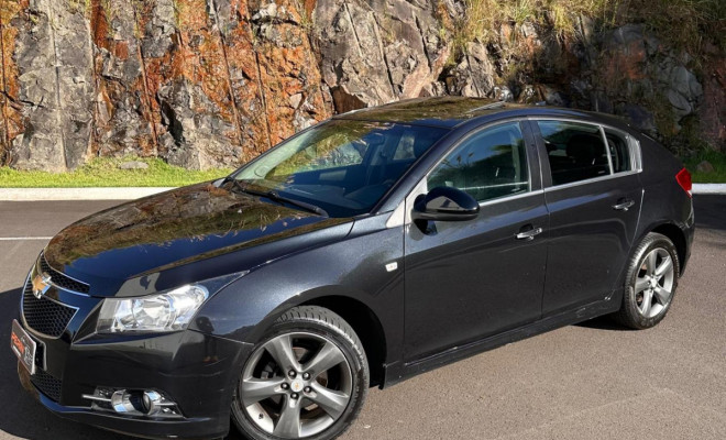 GM - Chevrolet CRUZE HB Sport LTZ 1.8 16V FlexP. 5p Aut 2013 Flex-4