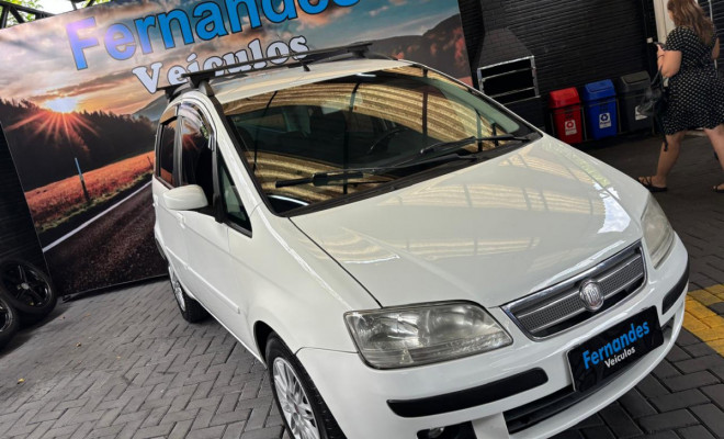 Fiat Idea ELX 1.4 mpi Fire Flex 8V 5p 2009 Flex