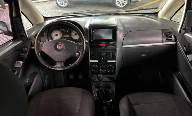 Fiat Idea ELX 1.4 mpi Fire Flex 8V 5p 2009 Flex-4