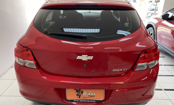 GM - Chevrolet ONIX HATCH LT 1.0 8V FlexPower 5p Mec. 2013 Flex-3