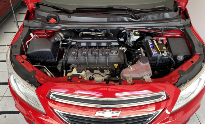 GM - Chevrolet ONIX HATCH LT 1.0 8V FlexPower 5p Mec. 2013 Flex-10