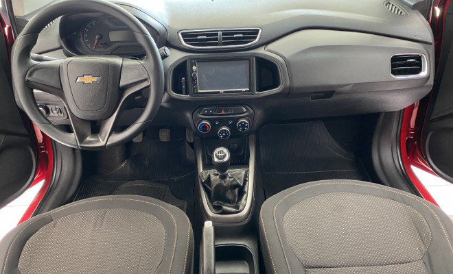 ONIX HATCH LT 1.0 Mec 2013-6