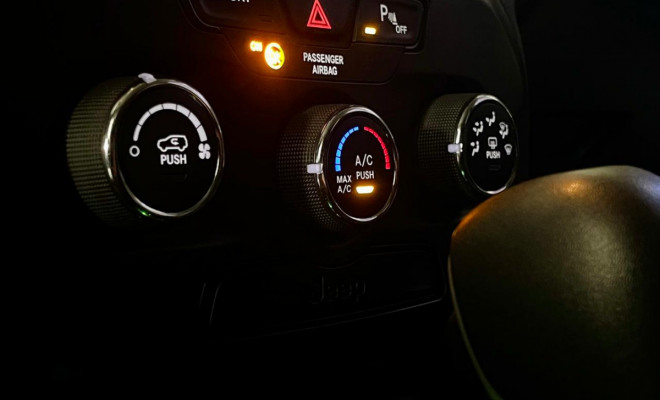 Jeep Renegade1.8 4x2 Flex 16V Aut. 2021 Flex-8