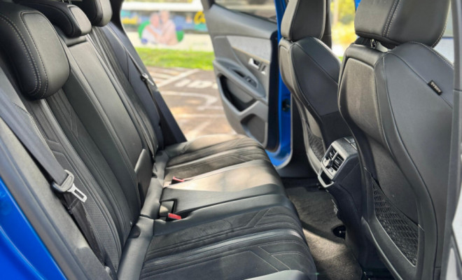 Peugeot 3008 GT Pack 1.6 Turbo 16V 5p Aut. 2022 Gasolina-9