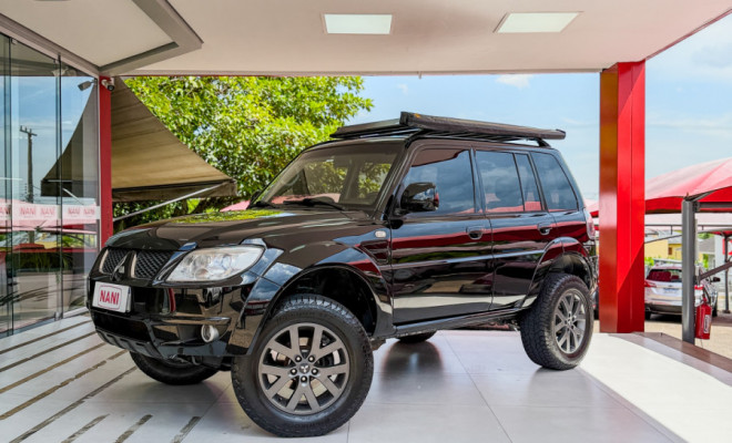 Mitsubishi Pajero TR4 2.0/ 2.0 Flex 16V 4x4 Aut. 2012 Flex