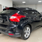 Ford Focus 1.6 S/SE/SE Plus Flex 8V/16V  5p 2015 Flex-2