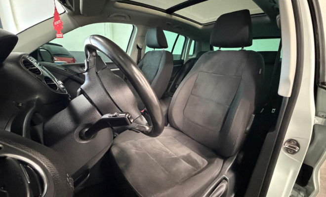 VW - VolksWagen TIGUAN 2.0 TSI 16V 200cv Tiptronic 5p 2014 Gasolina-11