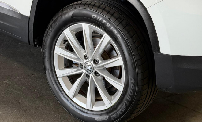 VW - VolksWagen TIGUAN 2.0 TSI 16V 200cv Tiptronic 5p 2014 Gasolina-8