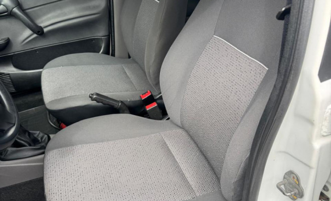 GM - Chevrolet Classic Life/LS 1.0 VHC FlexP. 4p 2015 Flex-9