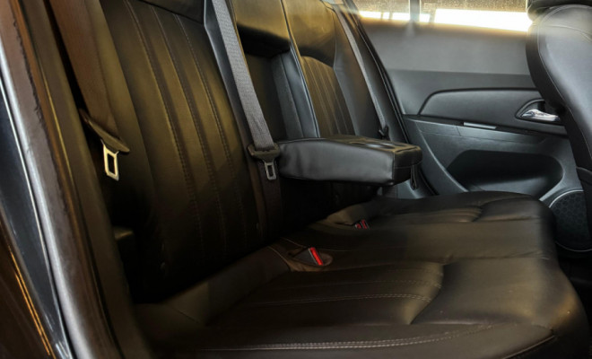 GM - Chevrolet CRUZE LT 1.8 16V FlexPower 4p Aut. 2013 Flex-17