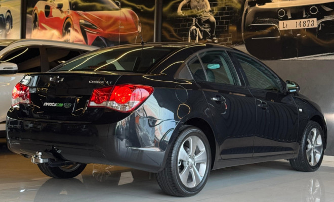 GM - Chevrolet CRUZE LT 1.8 16V FlexPower 4p Aut. 2013 Flex-5
