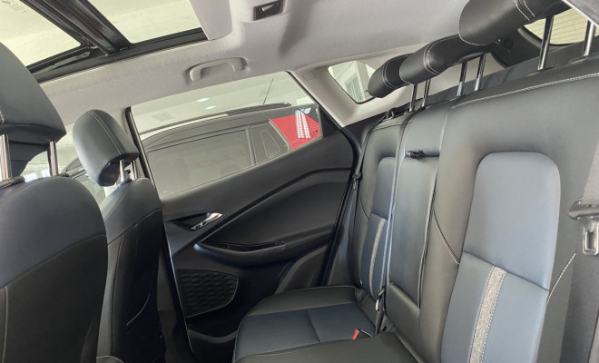 TRACKER Premier 1.2 TB Aut 2022-10