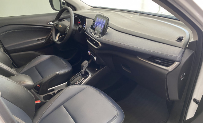 TRACKER Premier 1.2 TB Aut 2022-7