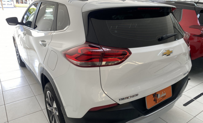 TRACKER Premier 1.2 TB Aut 2022-2