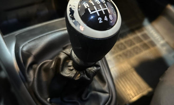 GM - Chevrolet ONIX HATCH Joy 1.0 8V Flex 5p Mec. 2018 Flex-6