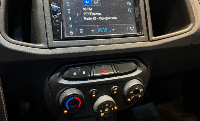 GM - Chevrolet ONIX HATCH Joy 1.0 8V Flex 5p Mec. 2018 Flex-5