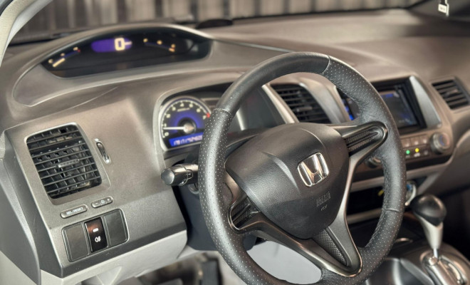 Honda Civic Sedan LXS 1.8/1.8 Flex 16V Aut. 4p 2008 Flex-7