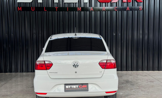 VW - VolksWagen VOYAGE TREND 1.6 Mi Total Flex 8V 4p 2013 Flex-4