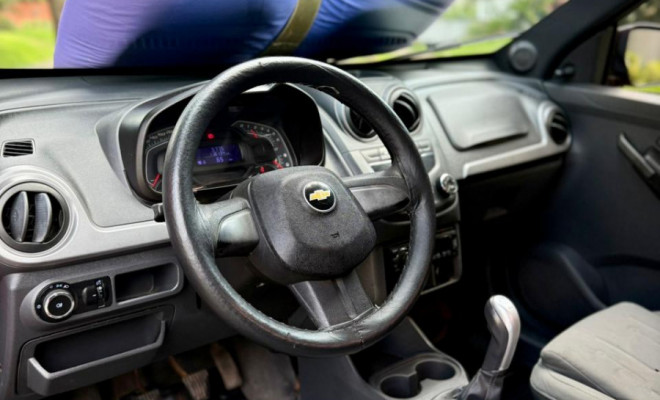 GM - Chevrolet MONTANA LS 1.4 ECONOFLEX 8V 2p 2013 Flex-11