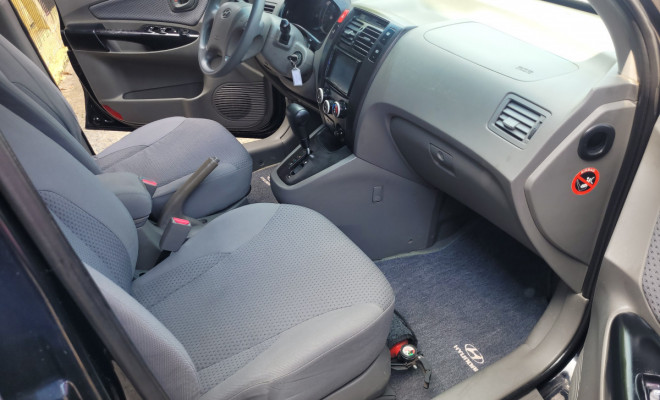 Hyundai Tucson 2.0 16V Aut. 2009 Gasolina-9