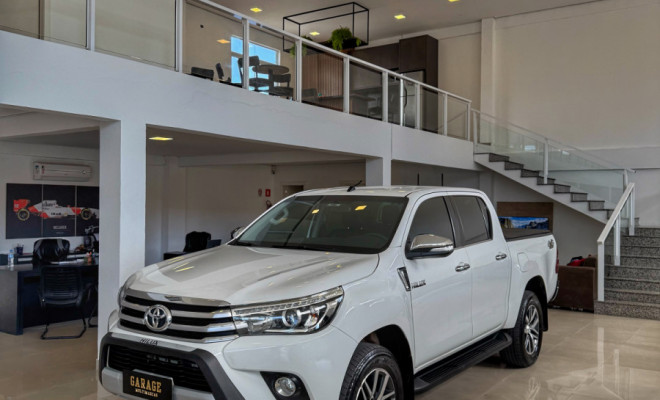 Toyota Hilux CD SRX 4x4 2.8 TDI 16V Diesel Aut. 2017 Diesel