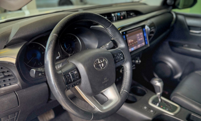 Toyota Hilux CD SRX 4x4 2.8 TDI 16V Diesel Aut. 2017 Diesel-1
