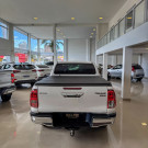 Toyota Hilux CD SRX 4x4 2.8 TDI 16V Diesel Aut. 2017 Diesel-3