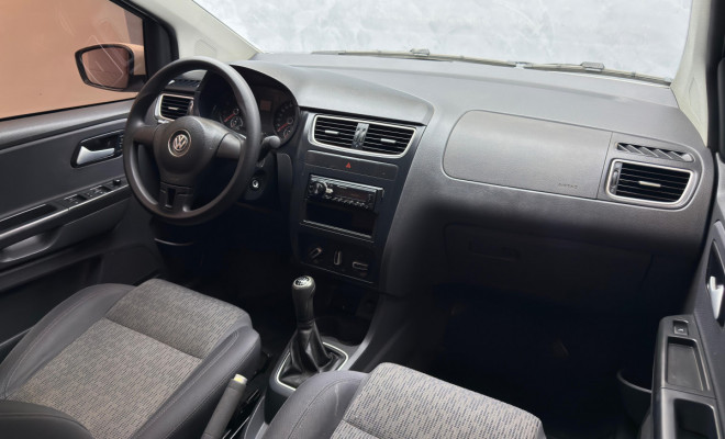 VW - VolksWagen Fox 1.6 Mi Total Flex 8V 5p 2013 Flex-6