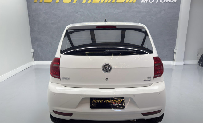 VW - VolksWagen Fox 1.6 Mi Total Flex 8V 5p 2013 Flex-4