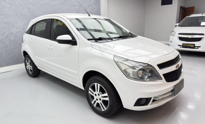 GM - Chevrolet AGILE LTZ 1.4 MPFI 8V FlexPower 5p 2013 Flex-1