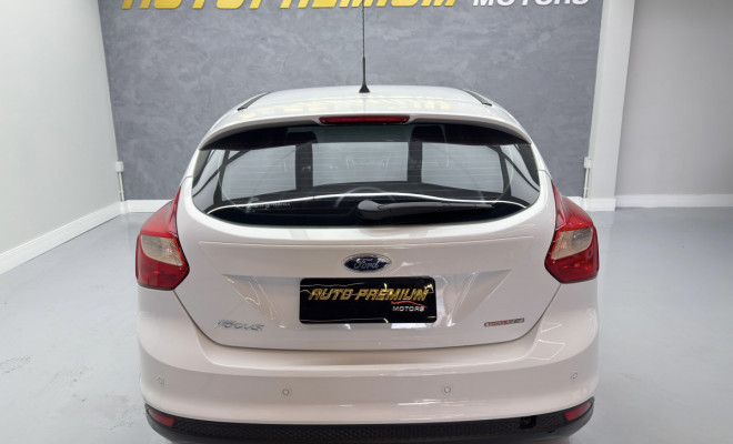 Ford Focus 2.0 16V/SE/SE Plus Flex 5p Aut. 2014 Flex-4