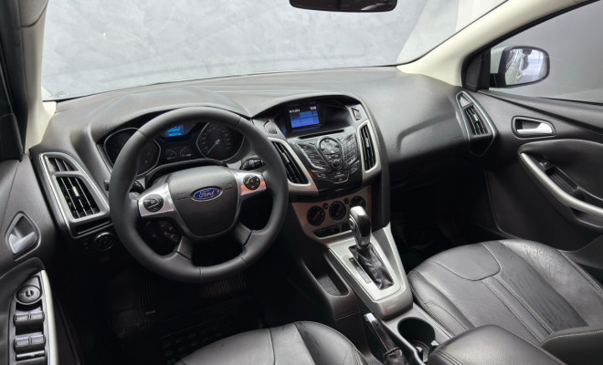 Ford Focus 2.0 16V/SE/SE Plus Flex 5p Aut. 2014 Flex-5