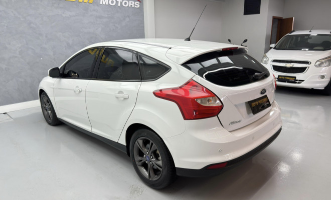 Ford Focus 2.0 16V/SE/SE Plus Flex 5p Aut. 2014 Flex-0