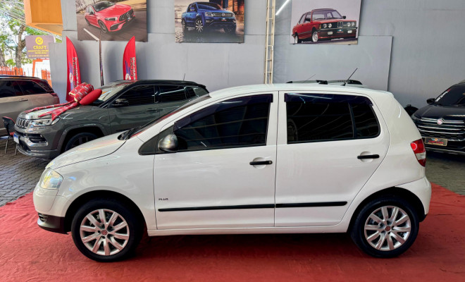 VW - VolksWagen Fox Plus 1.6Mi/ 1.6Mi Total Flex 8V 4p 2008 Flex-2