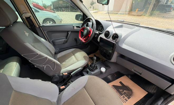 VW - VolksWagen Gol COPA 1.0 Mi Total Flex 8V 4p 2006 Flex-5