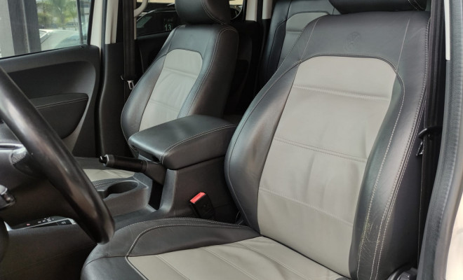 VW - VolksWagen AMAROK Trendline CD 2.0 TDI 4X4 Dies Aut 2018 Diesel-4