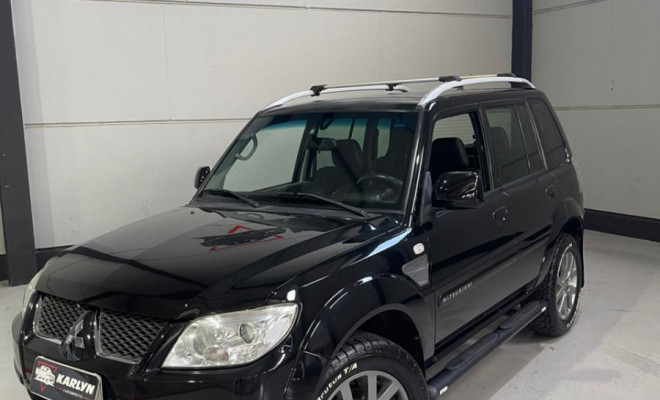 Mitsubishi Pajero TR4 2.0/ 2.0 Flex 16V 4x4 Mec. 2015 Flex