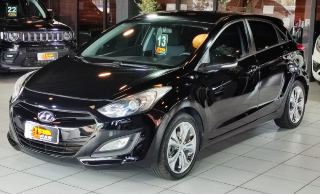 Hyundai i30 1.8 16V Aut. 5p 2013 Gasolina-0