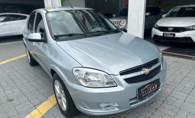 GM - Chevrolet PRISMA  Sed. Maxx/ LT 1.4 8V ECONOF. 4p 2012 Gasolina-4
