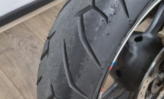 BMW G 310 R 2020 Gasolina-12