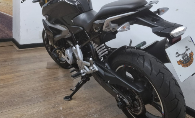 BMW G 310 R 2020 Gasolina-9