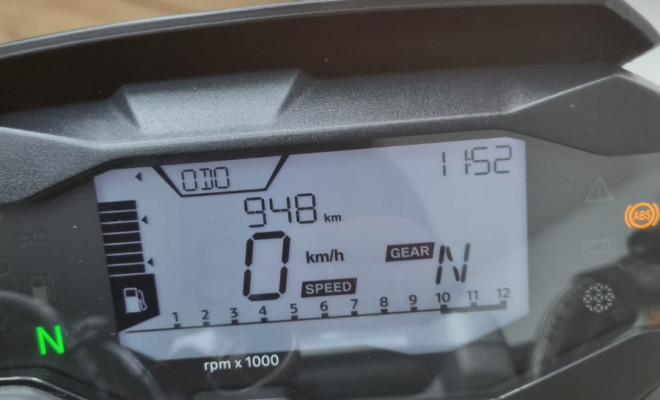 BMW G 310 R 2020 Gasolina-4