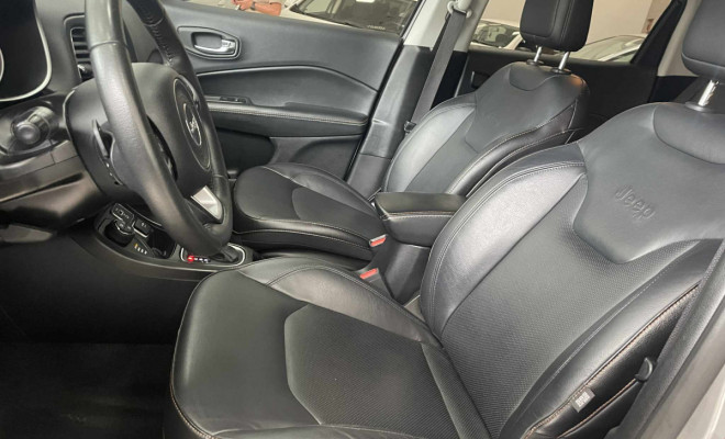 Jeep COMPASS LONGITUDE 2.0 4x4 Dies. 16V Aut. 2020 Flex-5